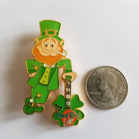 Vintage Hard Rock Cafe pin 1999 St Patrick's Day LE 1000 Leprechaun - Picture 8 of 9